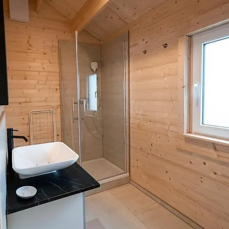Baya - Private Mit Whirlpool & Sauna